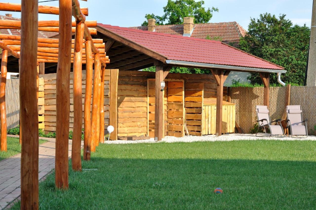 Tisza Topic Poroszló Dış mekan fotoğraf